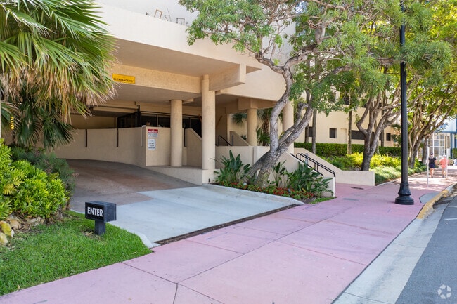 Photo - Club Atlantis Condominiums