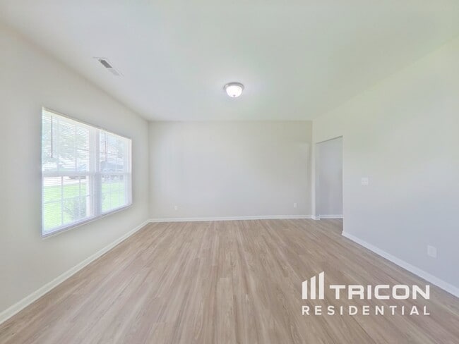 Photo - 1112 Ametrine Ln