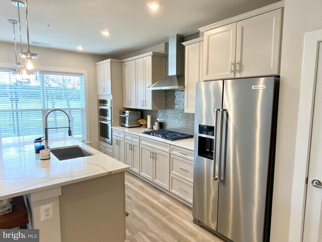 Photo - 106 St Ives Pl Unit 10704