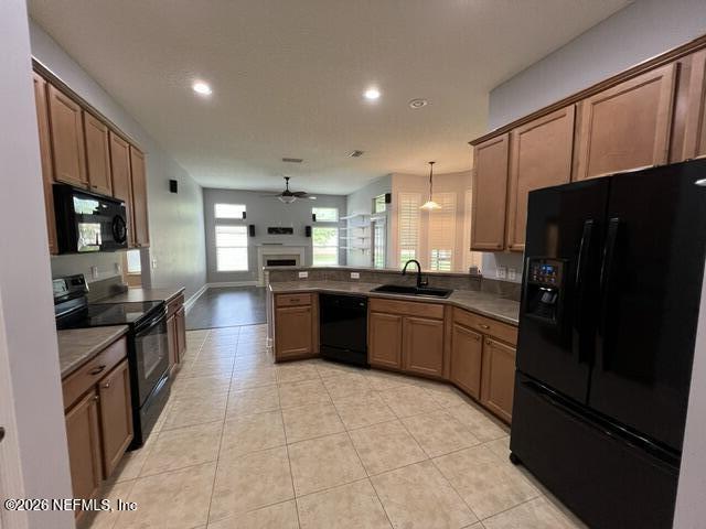 200 Joseph Lake Ct