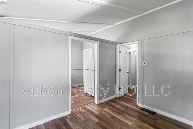 Photo - 1300 S Appleton Ave Unidad A