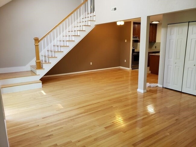 Photo - 117 Tall Oaks Dr