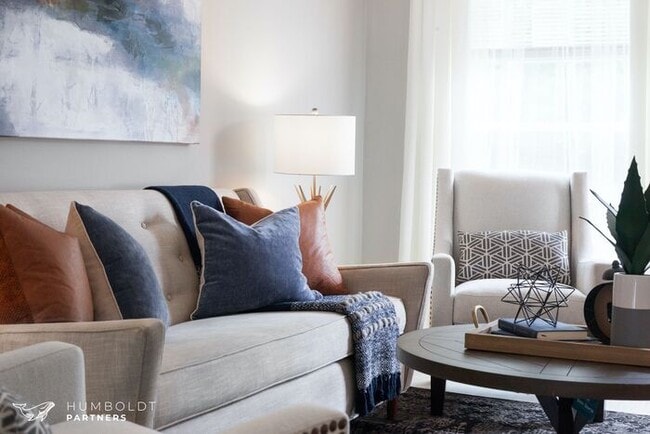 Photo - Townhomes at Humboldt Place- Fully renovated and move in ready 2 bedroom unit!