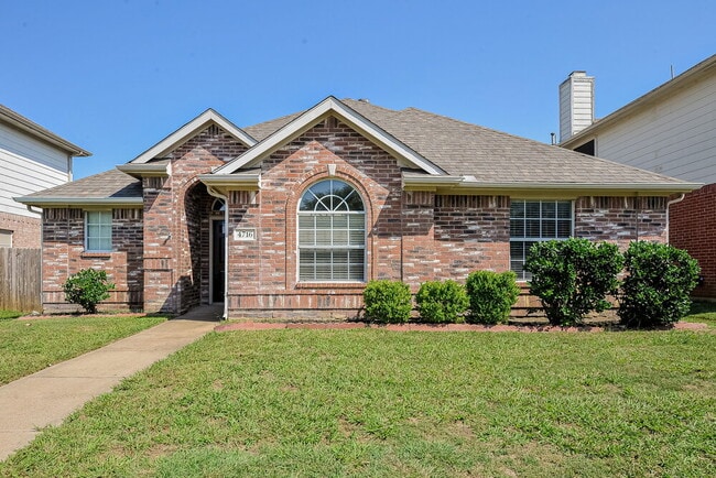 Building Photo - 4716 Park Bend Dr Rental