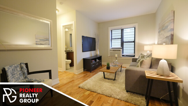 Building Photo - 2812 N Mildred Ave Unit 1 Rental