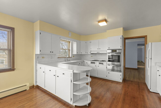 Photo - 6401 W 52nd St