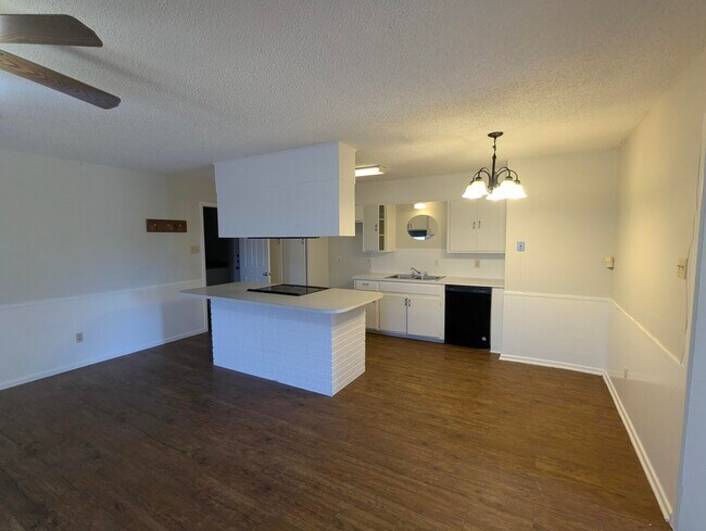 Photo - 5416 36th St