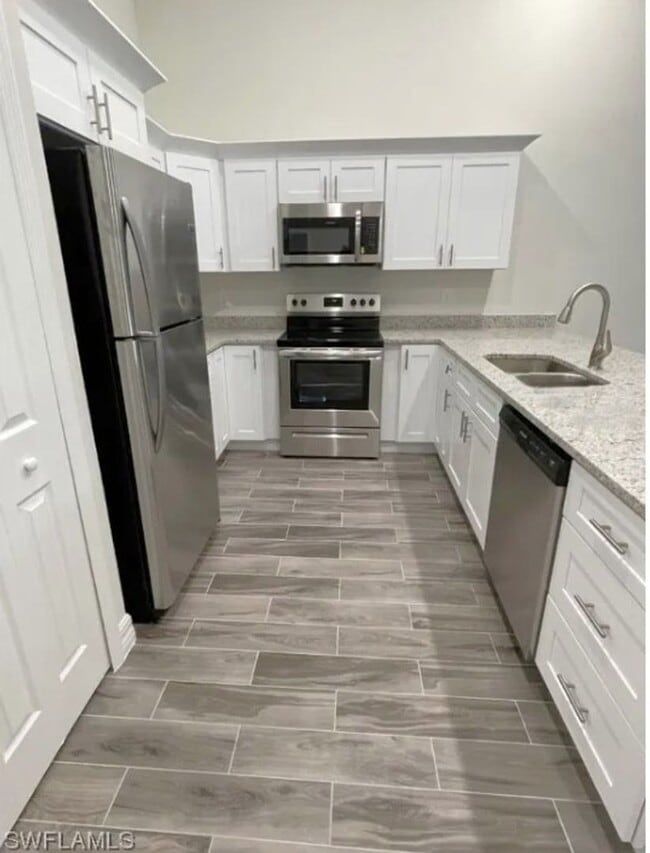 Photo - 2/2/1+DEN - GREAT LOCATION IN LEHIGH ACRES- BELL BLVD