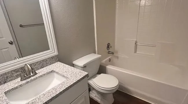 Photo - 112 Highland Dr