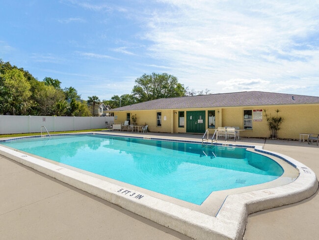 Community Pool - 4845 Rilma Ave Unit 124
