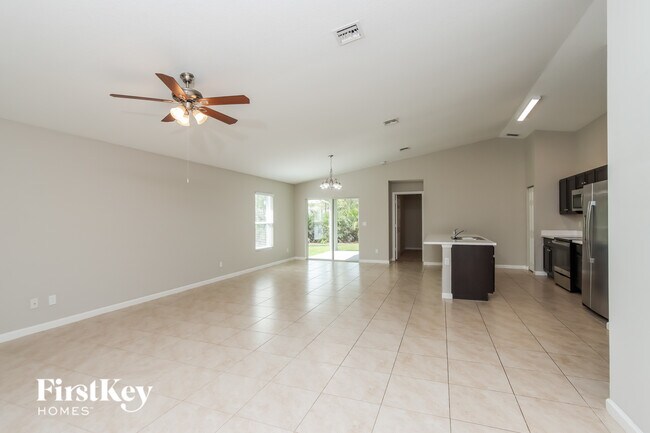 Photo - 1643 Talavera St SE