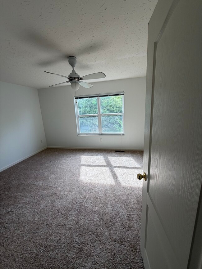 Photo - 4043 Spyglass Hl