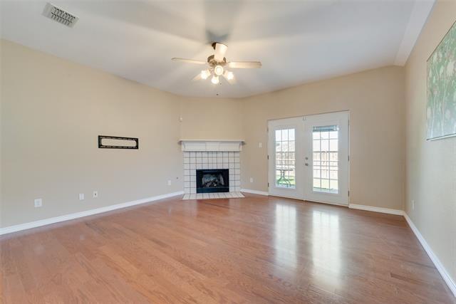 Photo - 4512 Shade Tree Ct