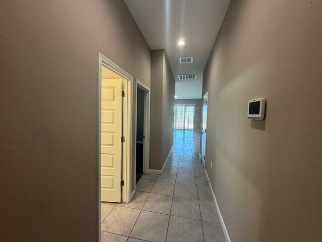 Photo - 40916 W Shaver Dr