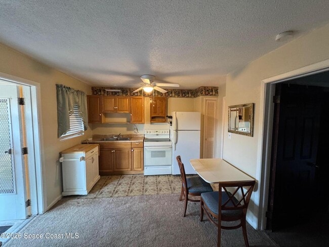 Photo - 2095 Pineapple Ave Unit 7