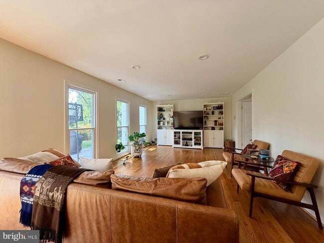 Photo - 12904 Missionwood Way