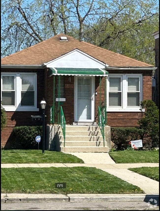Building Photo - 9741 S Indiana Ave Rental