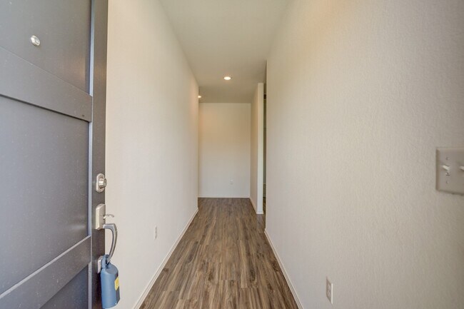 Photo - 7603 Ivy Trellis Trl