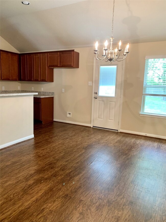 Photo - 12402 Ridgecrest Dr