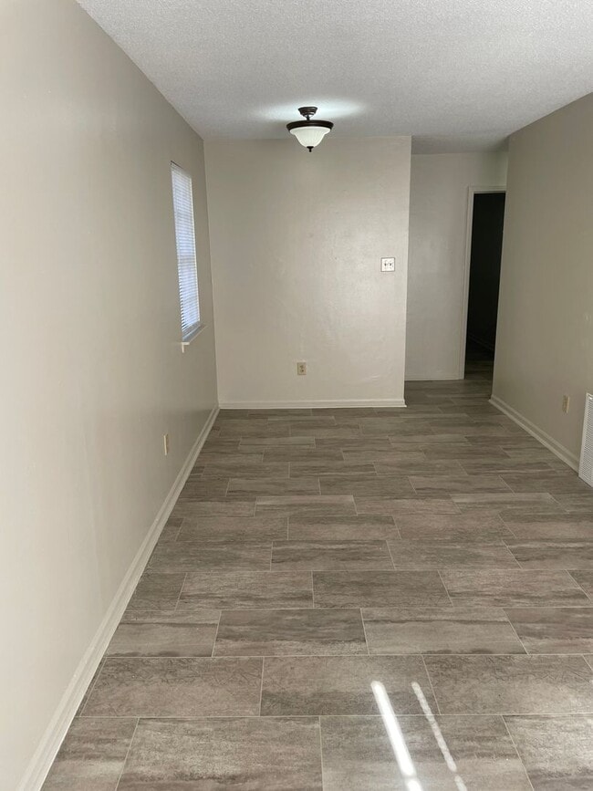 Photo - 138 Hummingbird Ln Unit C