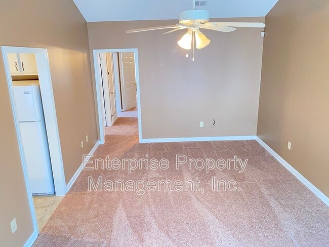 Photo - 6519 Birkenhead Rd