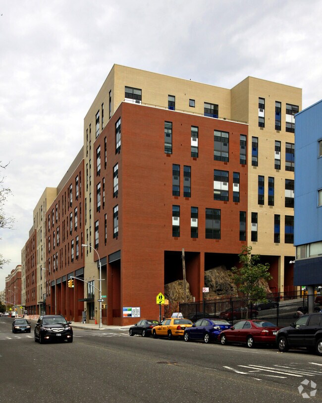 Photo - Roscoe Brown Apartments