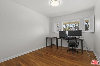 Photo - 3200 S Sepulveda Blvd