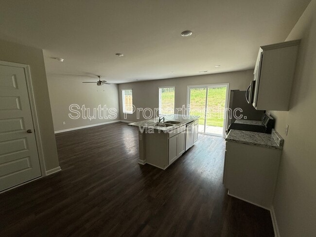Photo - 317 Skykomish Rd