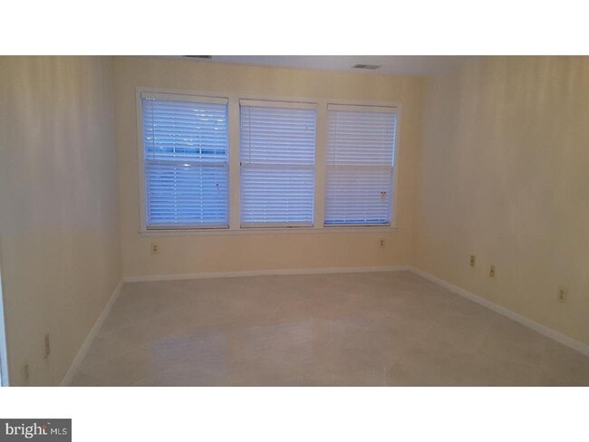 Photo - 119 Acadia Ct Unidad 10