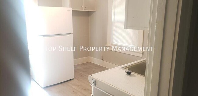 Photo - 1826 6th Ave Unit 3