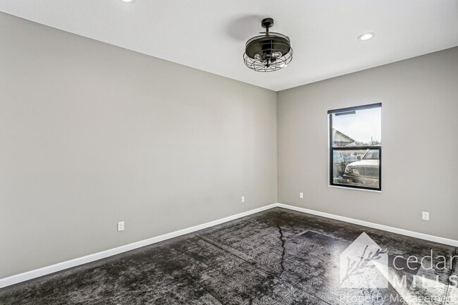 Photo - 109 N Main St Unidad #200