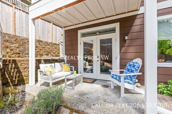 Photo - 17431 3rd Ave SE