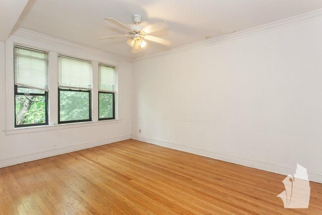 Photo - 1941 W Winnemac Ave Apartment Unit 1910-3