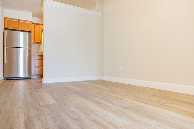 Photo - 626 W Central Ave