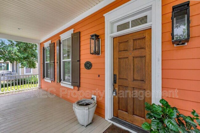 Photo - 1705 Doldridge St