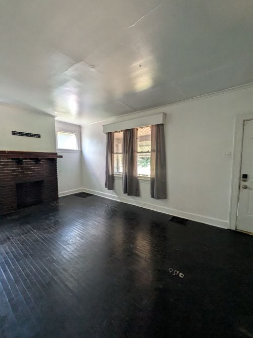 Photo - 1813 Converse St