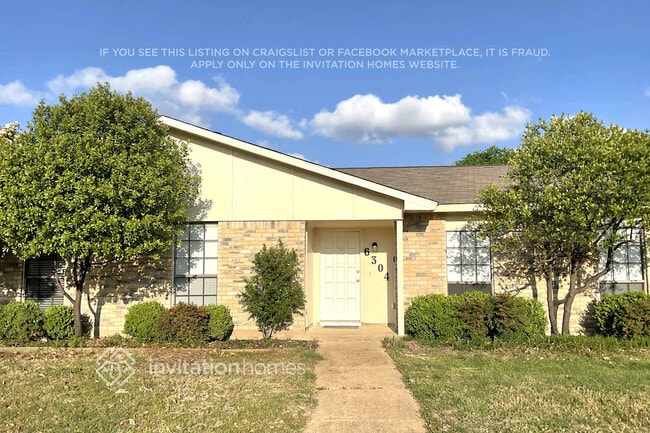 Building Photo - 6304 Jennings Dr