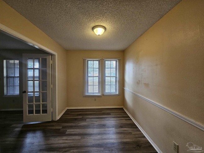 Photo - 4417 Eastpointe Dr