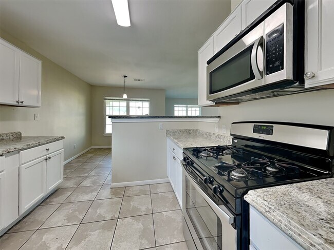 Photo - 18011 Kinsale Valley Ln