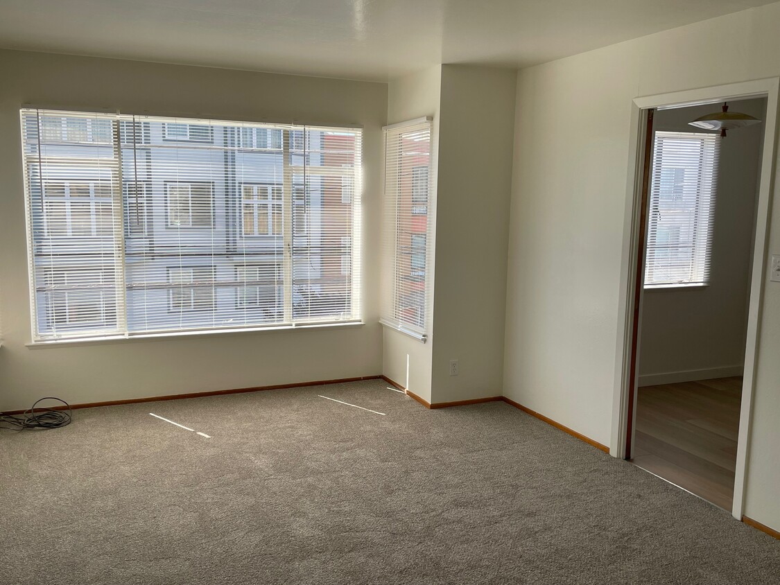 Photo - 696 36th Ave (San Francisco, CA)