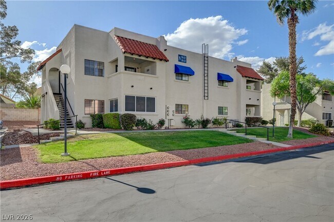 Photo - 101 Luna Way Unit 136