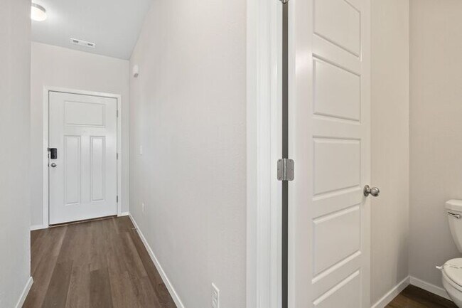 Discover Modern Living | Comfortable 3 Bedroom, 2.5 Bath Home with Upstairs Loft in Farmington