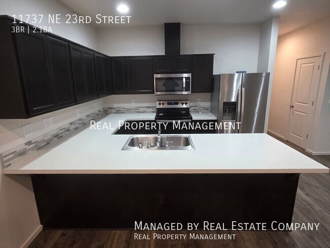 Photo - 11737 NE 23rd St
