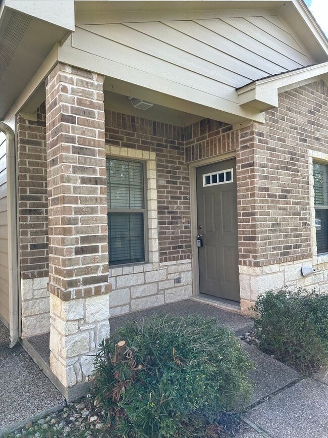 Photo - Robinson ISD Townhouse