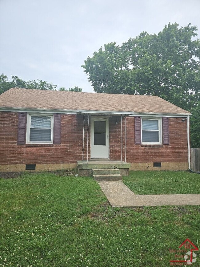 Building Photo - 721 Blackstone Ave Rental
