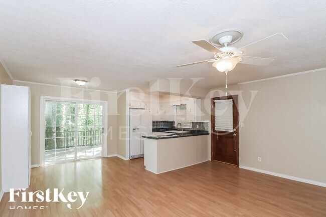 Photo - 3082 Lake Ranch Dr