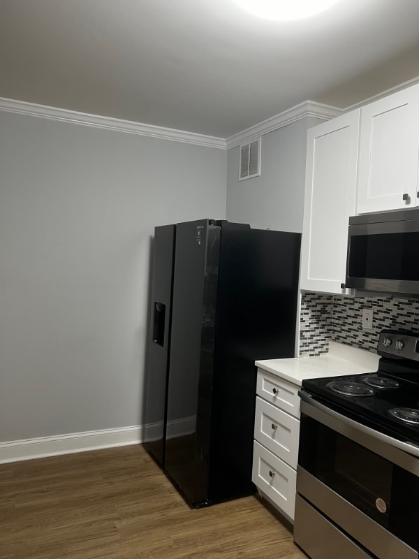 Building Photo - 2406 Wilkens Ave Rental