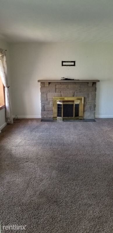 3 br, 2 bath House - 515 Sunset Drive - 3 br, 2 bath House - 515 Sunset Drive