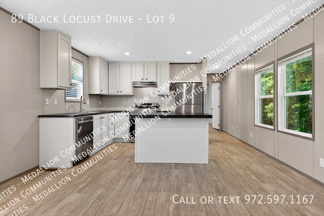 Photo - 89 Black Locust Dr