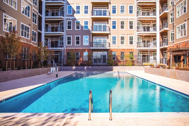 Dartmoor Place at Oxford Square